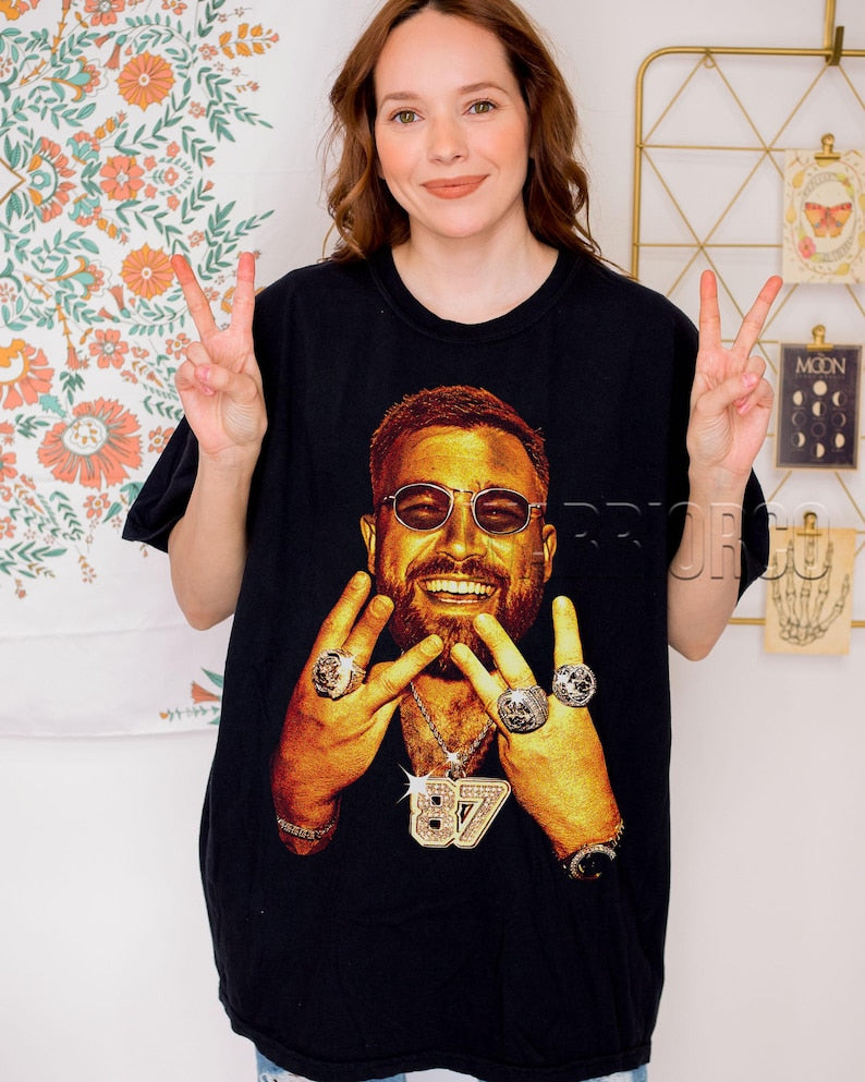 Retro Travis Kelce 3 Rings T-Shirt: 90's Vintage Unisex Tee